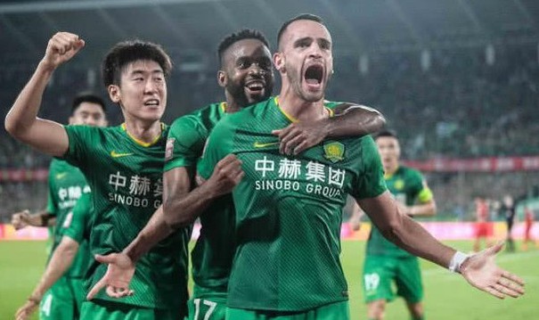  法兰克福击败拜仁终结对手不败金身  