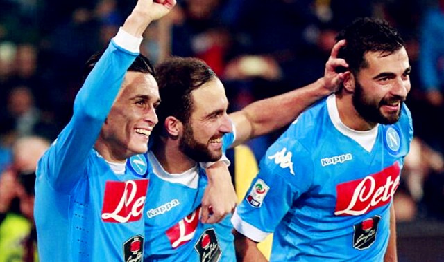  那不勒斯核心染红离场球队十人应战