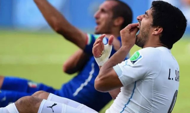  朗斯铁卫乌龙球葬送关键战役  