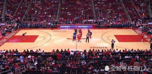  拜仁主场球迷倒戈抗议管理层  