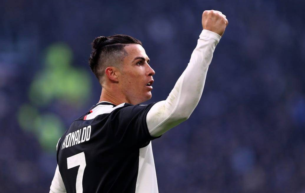  瓜迪奥拉续约三年稳定军心  